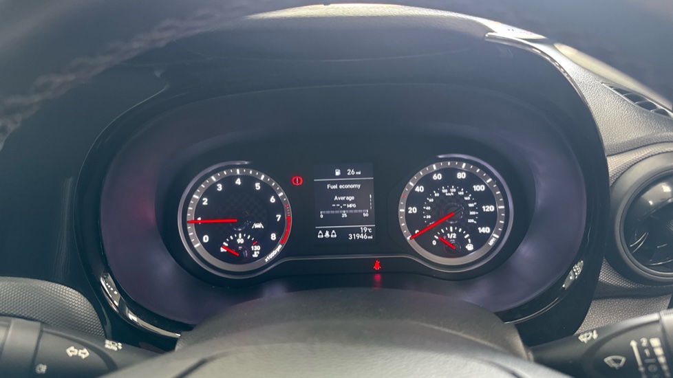 Hyundai i10 1.0 MPi SE Connect 5dr Petrol Hatchback - Image 18