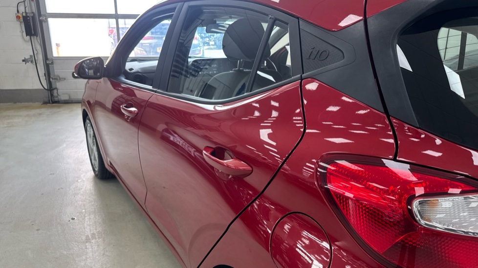 Hyundai i10 1.0 MPi SE Connect 5dr Petrol Hatchback - Image 40