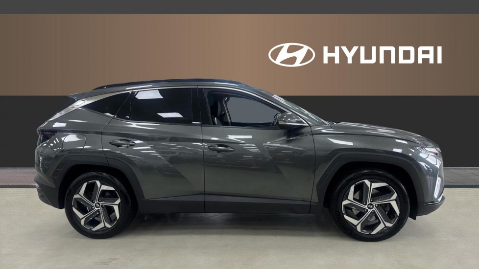 Hyundai TUCSON 1.6 TGDi Plug-in Hybrid Ultimate 5dr 4WD Auto Estate - Image 5