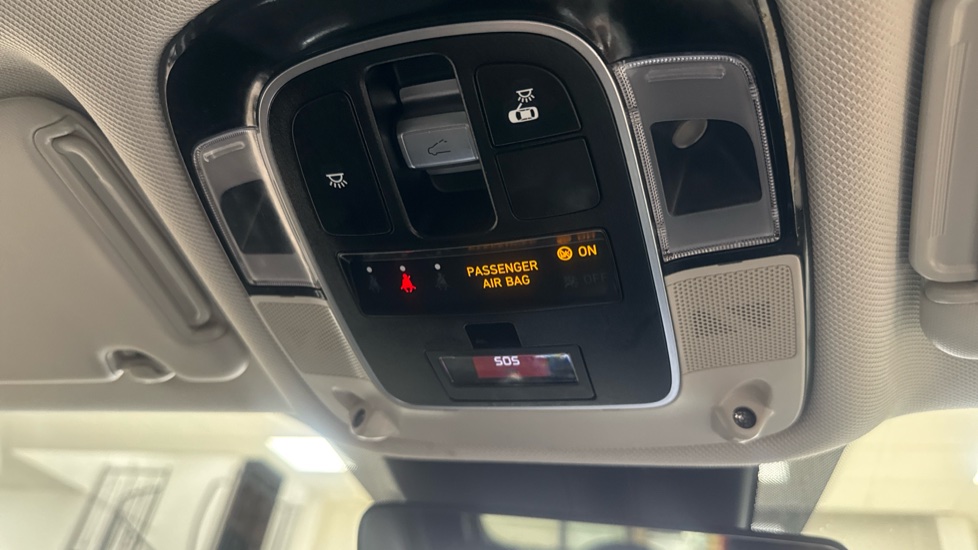Hyundai TUCSON 1.6 TGDi Plug-in Hybrid Ultimate 5dr 4WD Auto Estate - Image 33