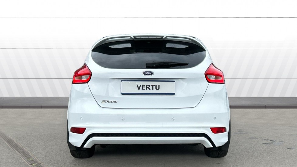 Ford Focus 1.5 TDCi 120 ST-Line 5dr Diesel Hatchback - Image 6