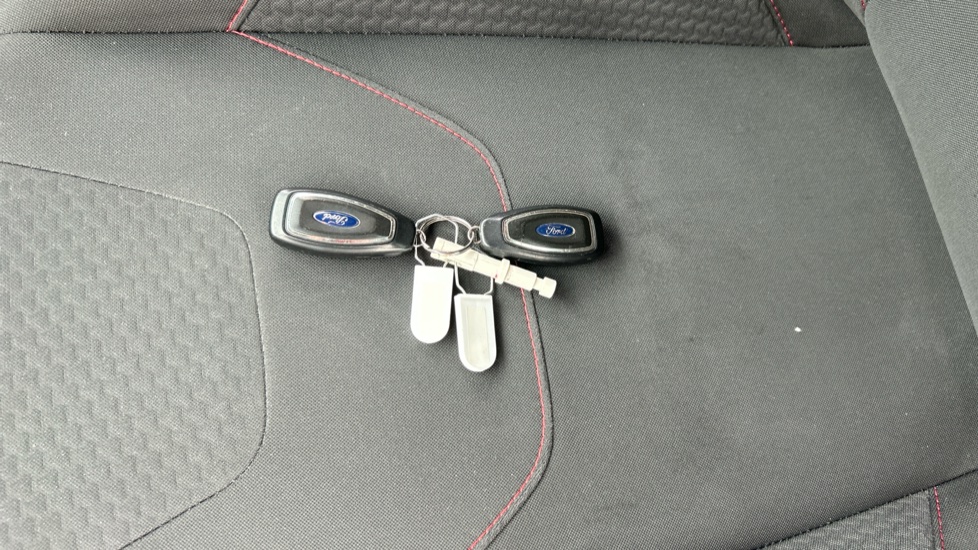Ford Focus 1.5 TDCi 120 ST-Line 5dr Diesel Hatchback - Image 20