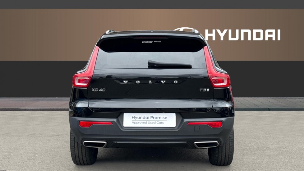 Volvo XC40 1.5 T3 [163] R DESIGN 5dr Geartronic Petrol Estate - Image 6