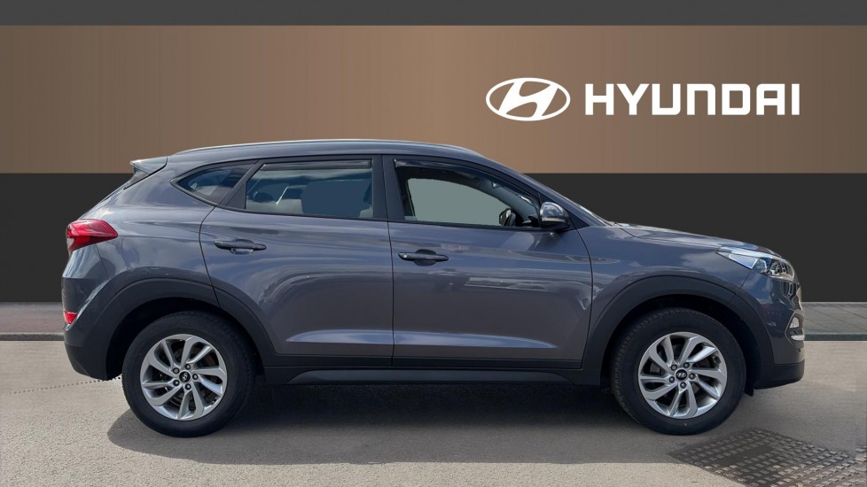 Hyundai TUCSON 1.6 GDi Blue Drive SE Nav 5dr 2WD Petrol Estate - Image 5