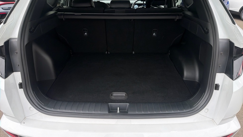 Hyundai TUCSON 1.6 TGDi N Line S 5dr 2WD Petrol Estate - Image 4