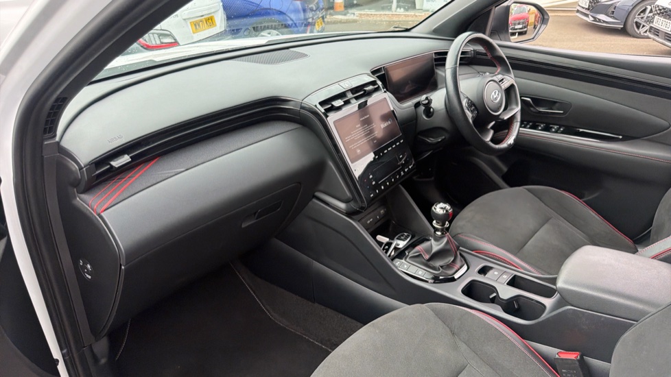 Hyundai TUCSON 1.6 TGDi N Line S 5dr 2WD Petrol Estate - Image 9