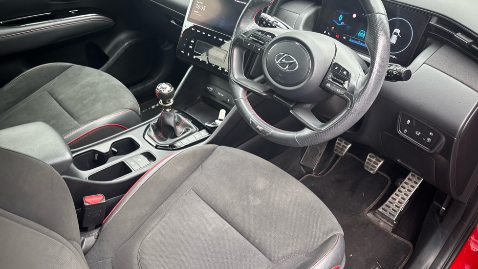 Hyundai TUCSON 1.6 TGDi N Line S 5dr 2WD Petrol Estate - Image 12