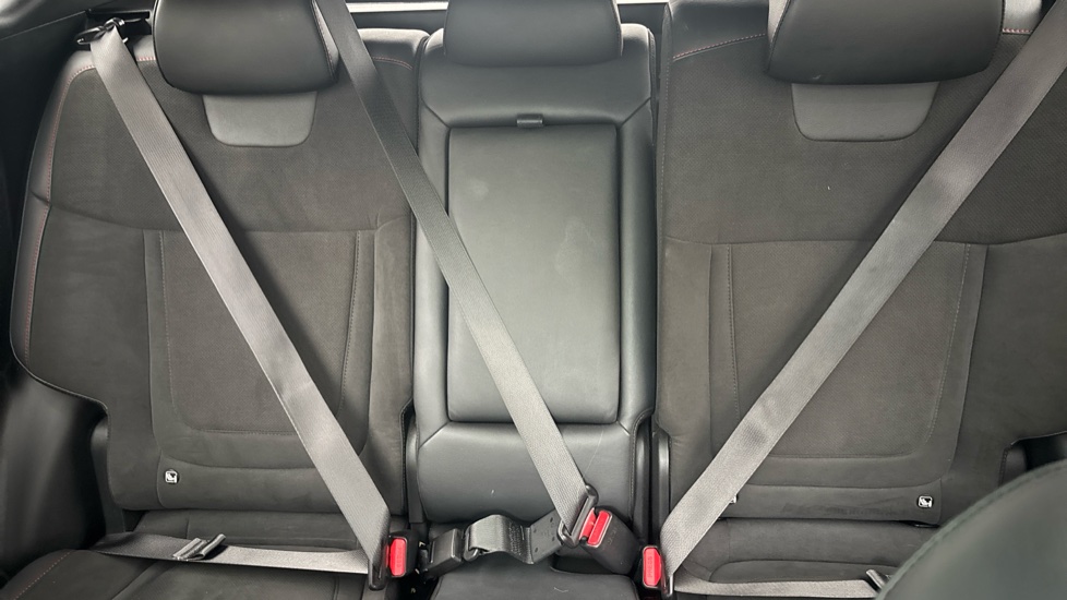 Hyundai TUCSON 1.6 TGDi N Line S 5dr 2WD Petrol Estate - Image 16
