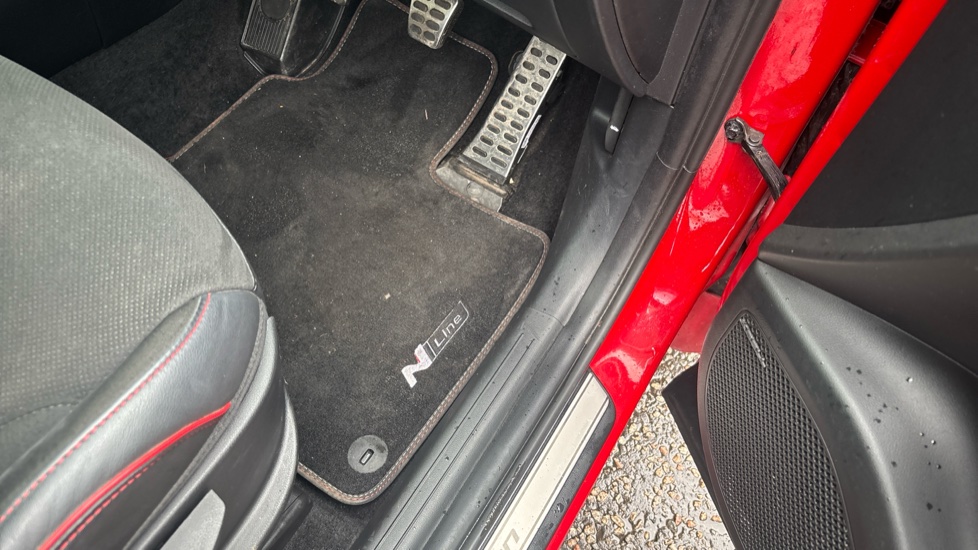 Hyundai TUCSON 1.6 TGDi N Line S 5dr 2WD Petrol Estate - Image 22