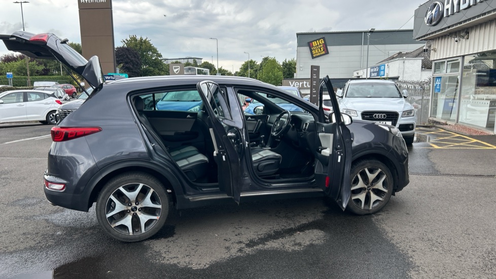 Kia Sportage 2.0 CRDi GT-Line 5dr [AWD] Diesel Estate - Image 38