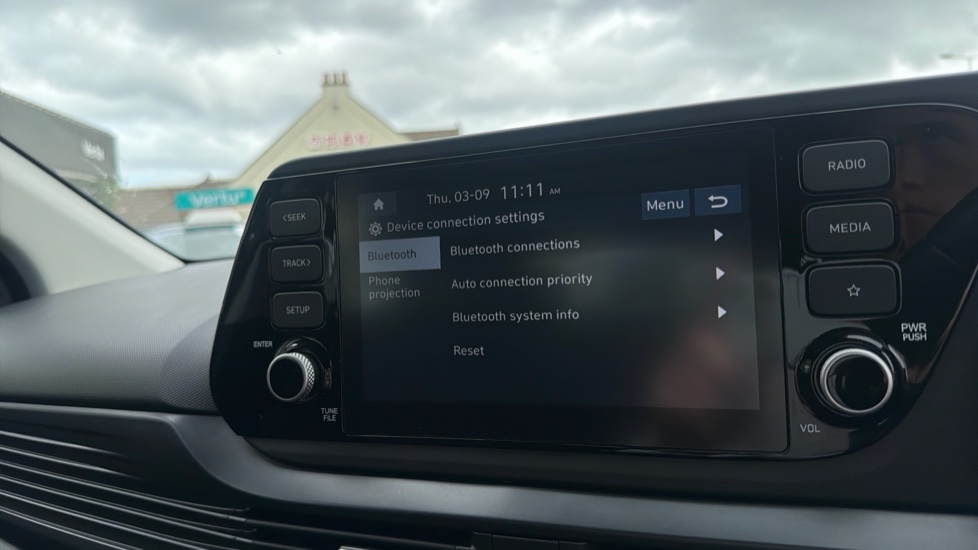 Hyundai BAYON 1.0 TGDi 48V MHEV SE Connect 5dr DCT Petrol Hatchback - Image 35
