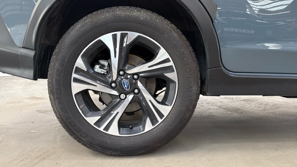 Subaru Crosstrek 2.0i e-Boxer Limited 5dr Lineartronic Hybrid Hatchback - Image 7