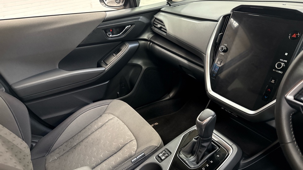 Subaru Crosstrek 2.0i e-Boxer Limited 5dr Lineartronic Hybrid Hatchback - Image 14