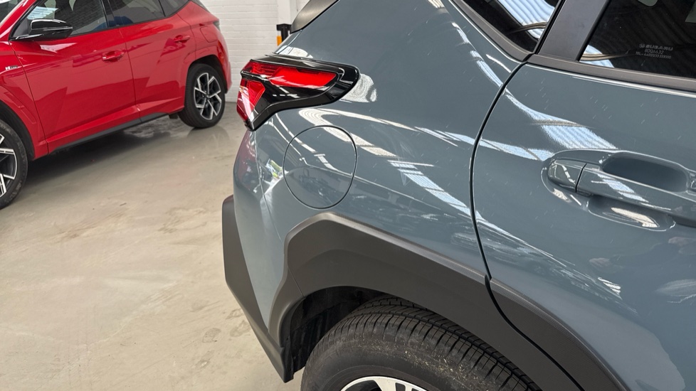 Subaru Crosstrek 2.0i e-Boxer Limited 5dr Lineartronic Hybrid Hatchback - Image 37