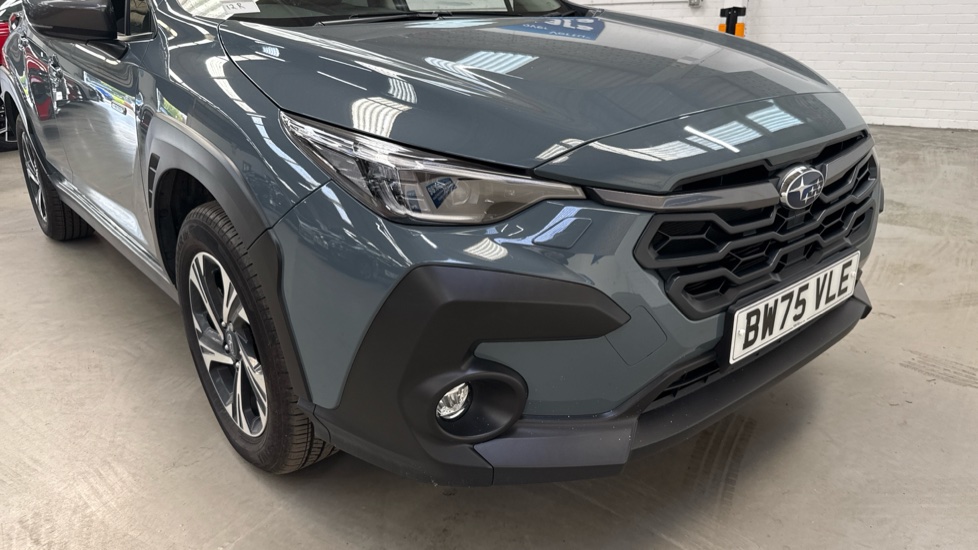 Subaru Crosstrek 2.0i e-Boxer Limited 5dr Lineartronic Hybrid Hatchback - Image 38