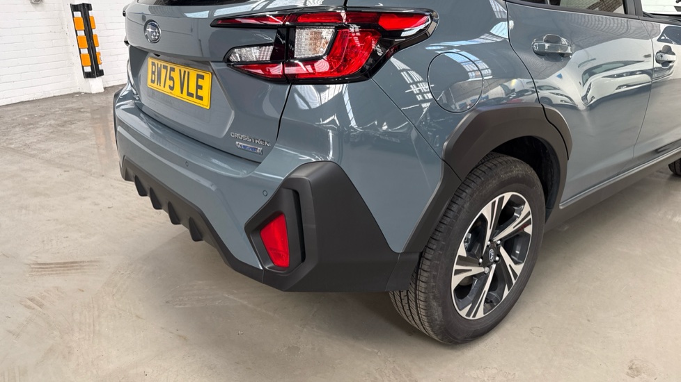 Subaru Crosstrek 2.0i e-Boxer Limited 5dr Lineartronic Hybrid Hatchback - Image 41
