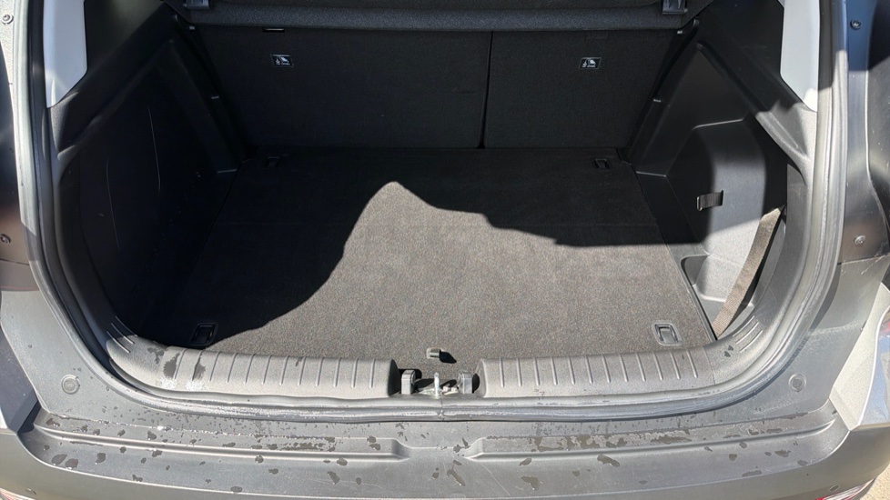 Hyundai BAYON 1.0 TGDi 48V MHEV Premium 5dr Petrol Hatchback - Image 4