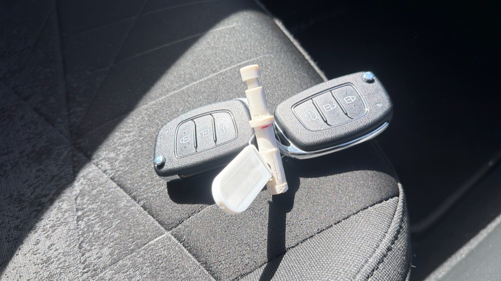 Hyundai BAYON 1.0 TGDi 48V MHEV Premium 5dr Petrol Hatchback - Image 20