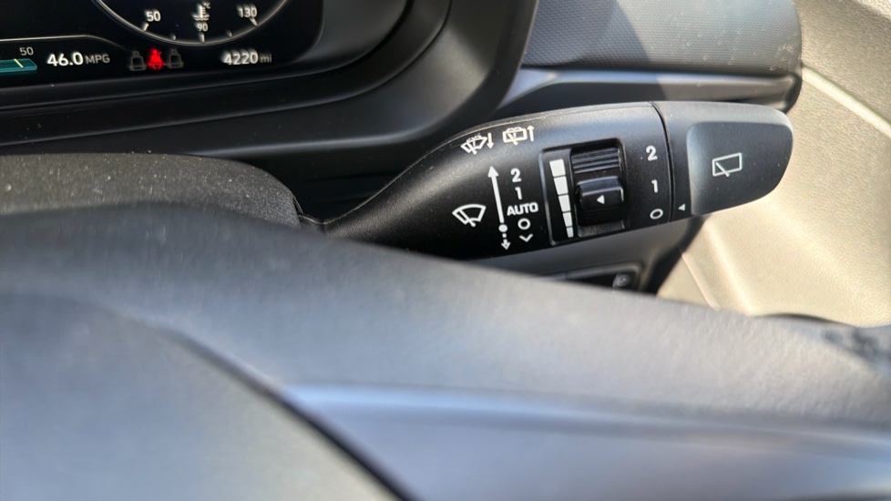 Hyundai BAYON 1.0 TGDi 48V MHEV Premium 5dr Petrol Hatchback - Image 38