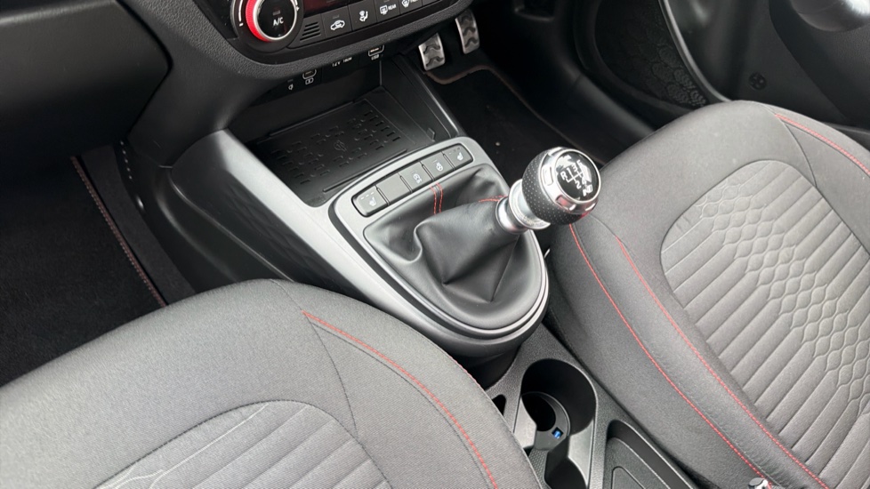 Hyundai i10 1.0 T-GDi N Line 5dr Petrol Hatchback - Image 13