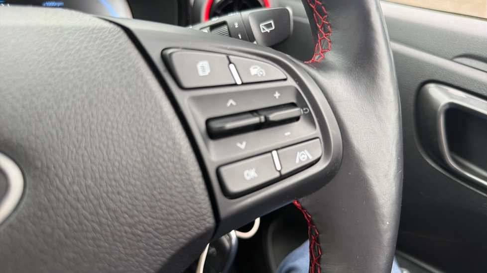 Hyundai i10 1.0 T-GDi N Line 5dr Petrol Hatchback - Image 29