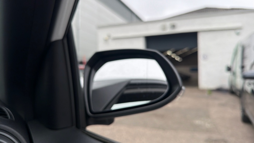 Hyundai i10 1.0 T-GDi N Line 5dr Petrol Hatchback - Image 32