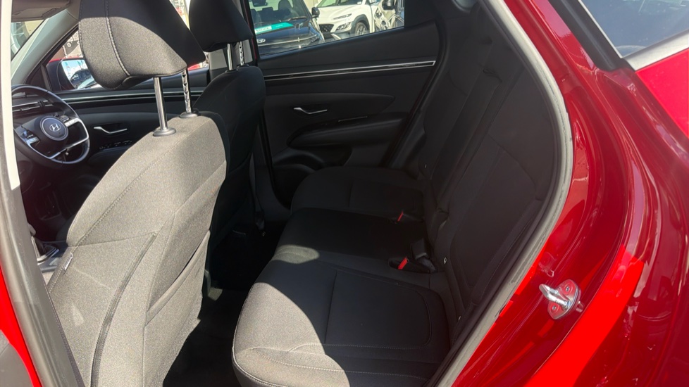 Hyundai TUCSON 1.6 TGDi SE Connect 5dr 2WD Petrol Estate - Image 16