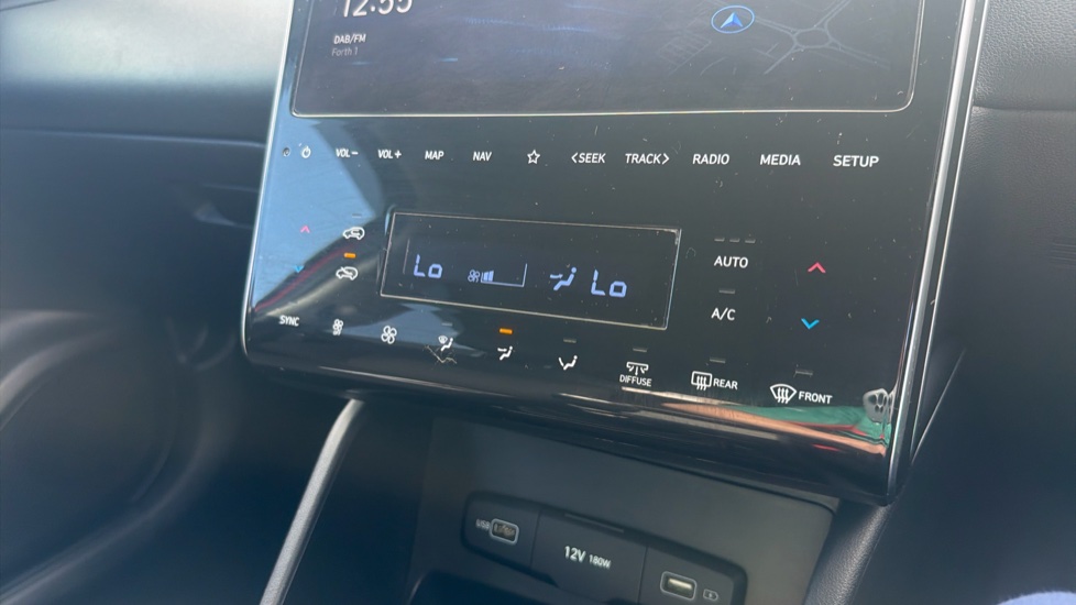 Hyundai TUCSON 1.6 TGDi SE Connect 5dr 2WD Petrol Estate - Image 27
