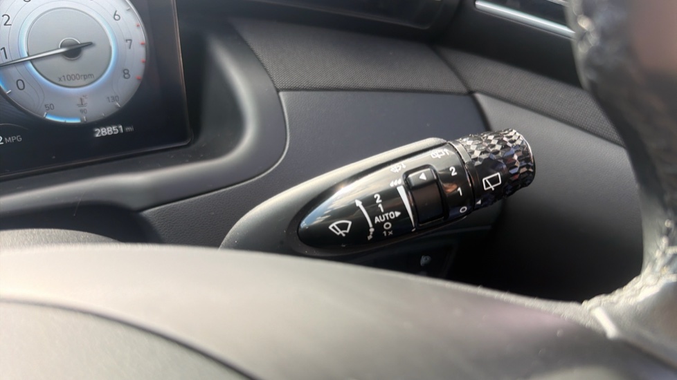 Hyundai TUCSON 1.6 TGDi SE Connect 5dr 2WD Petrol Estate - Image 31