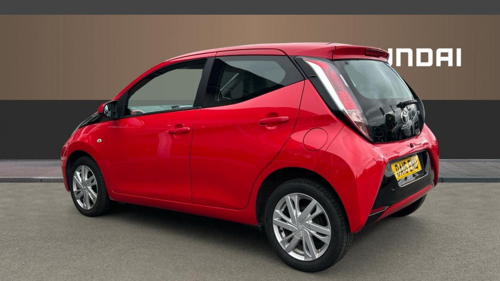 Toyota Aygo 1.0 VVT-i X-Pression 5dr Petrol Hatchback - Image 2