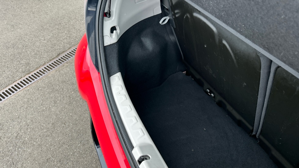 Toyota Aygo 1.0 VVT-i X-Pression 5dr Petrol Hatchback - Image 39