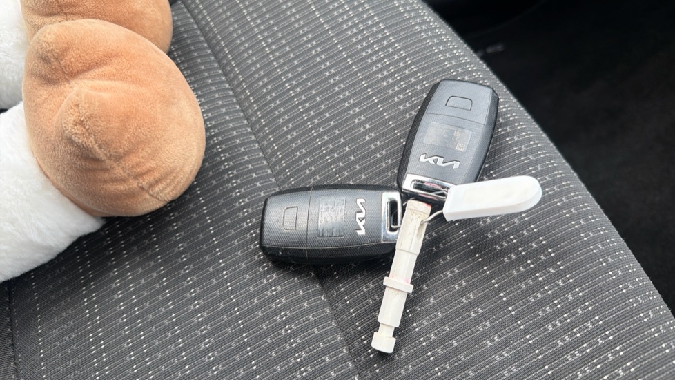 Kia Stonic 1.0T GDi 99 2 5dr Petrol Estate - Image 20