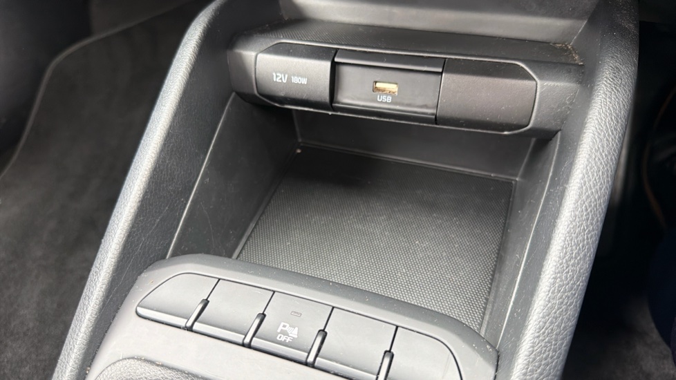 Kia Stonic 1.0T GDi 99 2 5dr Petrol Estate - Image 22