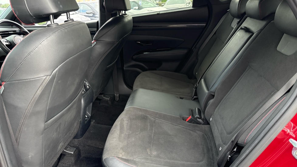 Hyundai TUCSON 1.6 TGDi N Line S 5dr 2WD Petrol Estate - Image 16