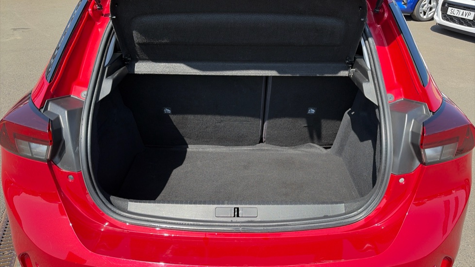 Vauxhall Corsa 1.2 SE Premium 5dr Petrol Hatchback - Image 4