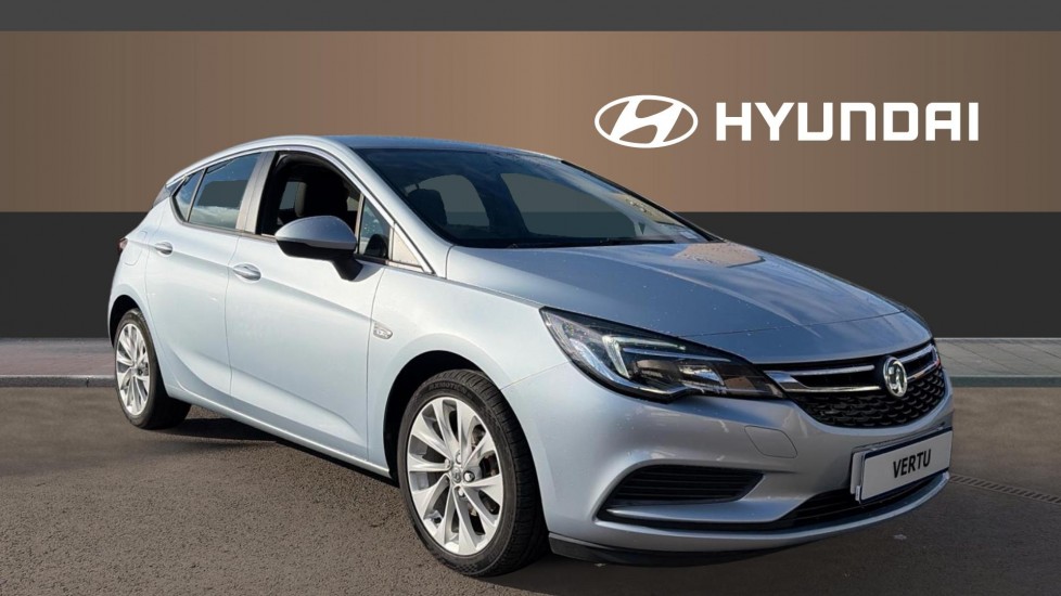 Vauxhall Astra 1.4T 16V 150 Design 5dr Auto Petrol Hatchback - Image 1