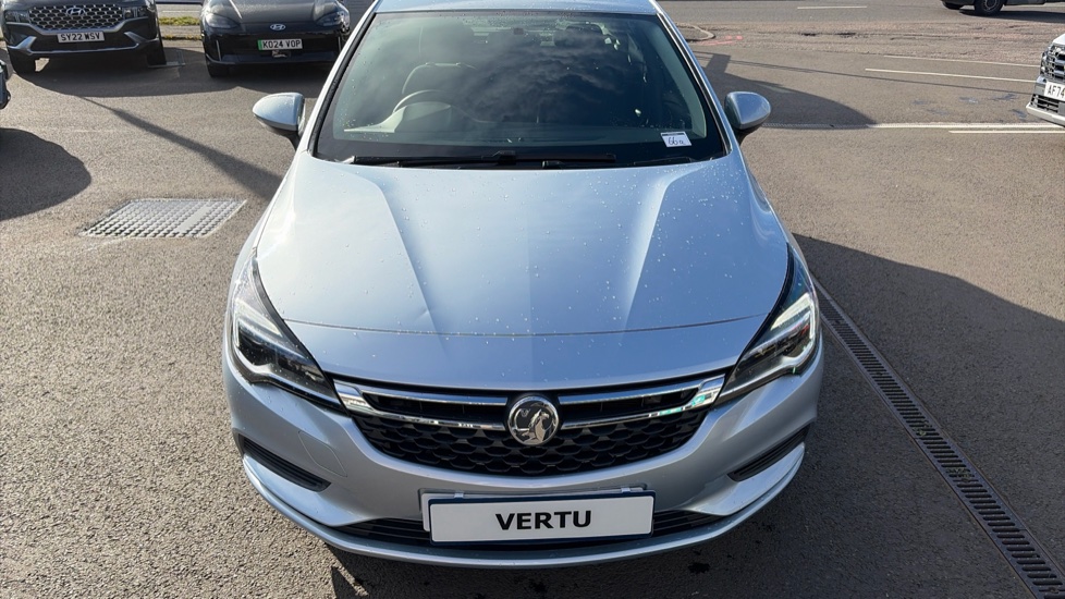 Vauxhall Astra 1.4T 16V 150 Design 5dr Auto Petrol Hatchback - Image 8