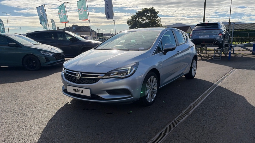 Vauxhall Astra 1.4T 16V 150 Design 5dr Auto Petrol Hatchback - Image 43