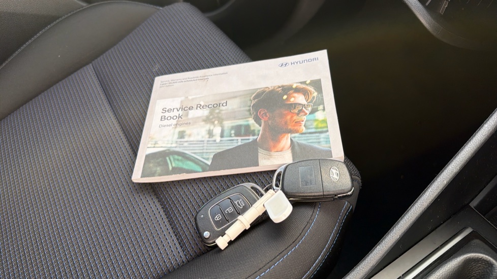Hyundai TUCSON 1.7 CRDi Blue Drive SE 5dr 2WD DCT Diesel Estate - Image 19