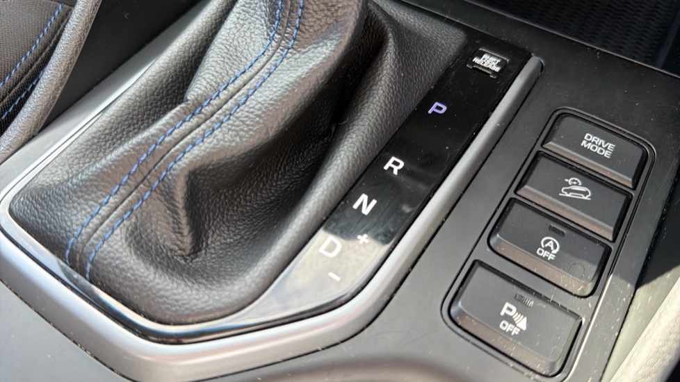 Hyundai TUCSON 1.7 CRDi Blue Drive SE 5dr 2WD DCT Diesel Estate - Image 24