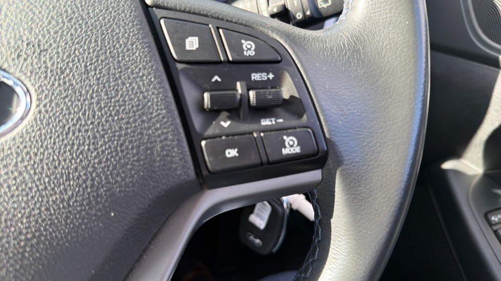 Hyundai TUCSON 1.7 CRDi Blue Drive SE 5dr 2WD DCT Diesel Estate - Image 32