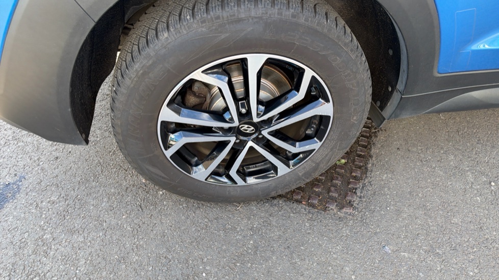 Hyundai TUCSON 1.7 CRDi Blue Drive SE 5dr 2WD DCT Diesel Estate - Image 40