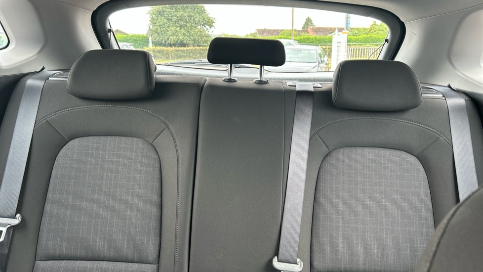 Hyundai KONA 1.0 TGDi 48V MHEV SE Connect 5dr Petrol Hatchback - Image 15