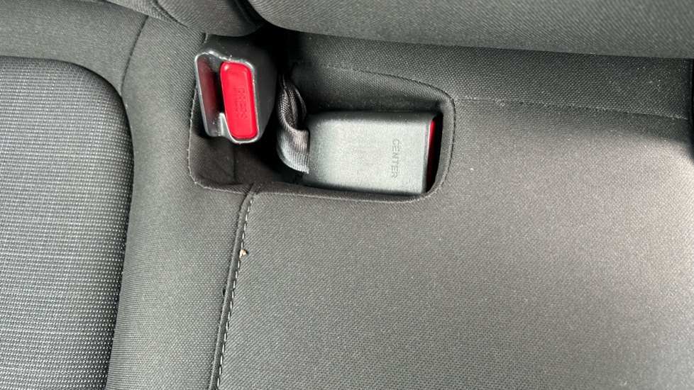 Hyundai KONA 1.0 TGDi 48V MHEV SE Connect 5dr Petrol Hatchback - Image 17