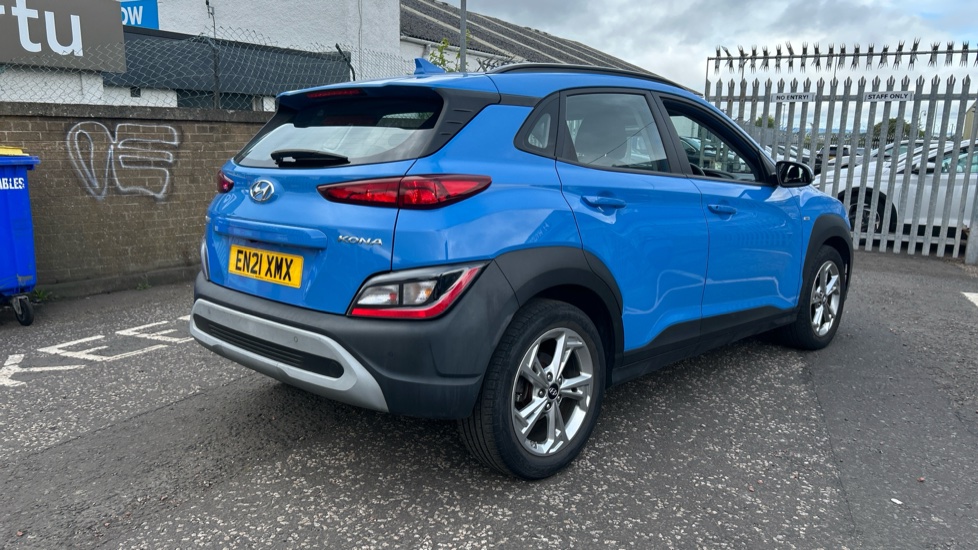 Hyundai KONA 1.0 TGDi 48V MHEV SE Connect 5dr Petrol Hatchback - Image 41