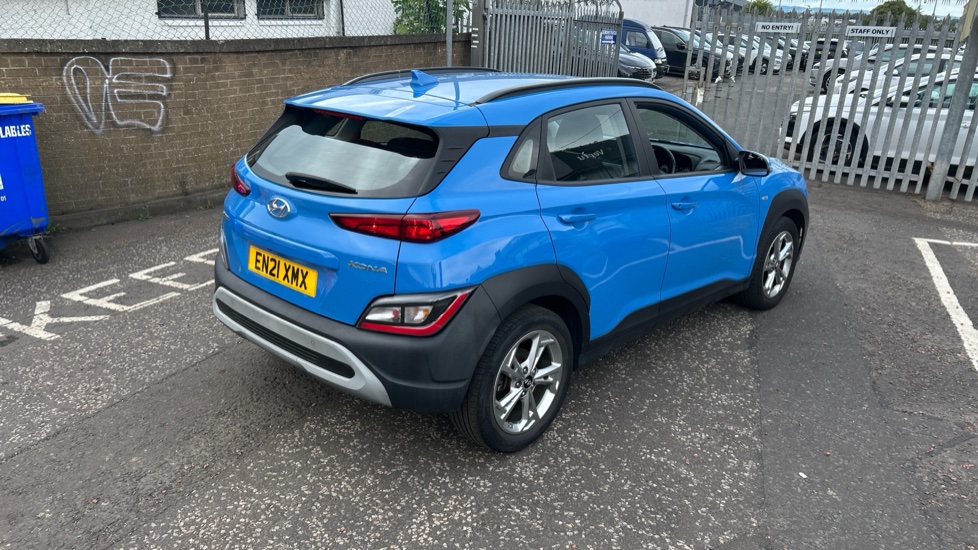 Hyundai KONA 1.0 TGDi 48V MHEV SE Connect 5dr Petrol Hatchback - Image 42