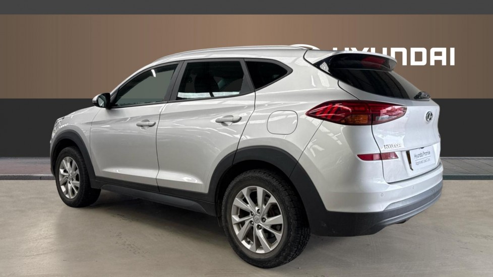 Hyundai TUCSON 1.6 GDi SE Nav 5dr 2WD Petrol Estate - Image 2
