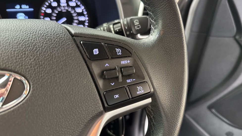 Hyundai TUCSON 1.6 GDi SE Nav 5dr 2WD Petrol Estate - Image 24