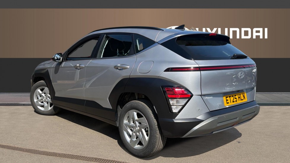 Hyundai KONA 1.6T 138 Advance 5dr Petrol Hatchback - Image 2