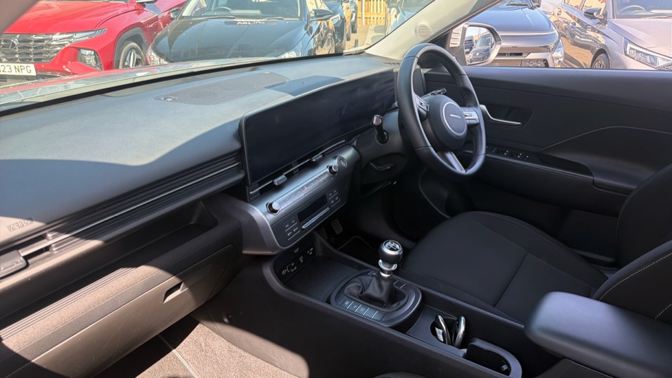 Hyundai KONA 1.6T 138 Advance 5dr Petrol Hatchback - Image 9